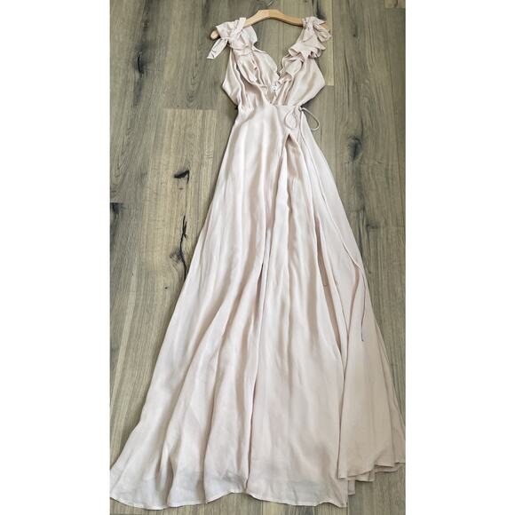 REFORMATION Champagne Peppermint Maxi Wrap Dress Size S Flutter Sleeve Deep V - Picture 2 of 7